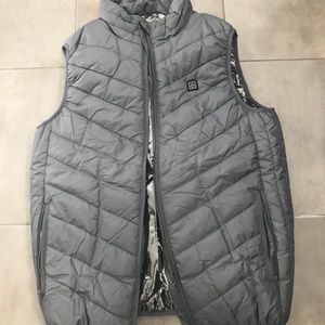 Gray heated vest mens large / medium